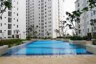 Swimming Pool Simply 2BR with Pool View Bassura City Apartment
