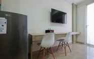 Kamar Tidur 4 Simply Furnished Studio @ Menteng Park Apartment