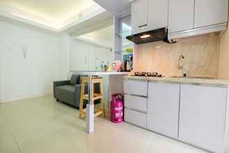 Kamar Tidur 4 Simply Living 2BR at Bassura City Apartment