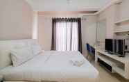 ห้องนอน 4 Minimalist Studio Room at Sunter Park View Apartment