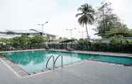 Kolam Renang 6 Spacious with City View 1BR at Callia Apartment