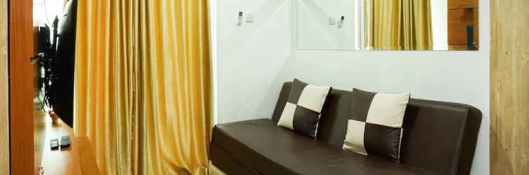 Kamar Tidur 2BR Apartment with Sofa Bed at Woodland Park Residence