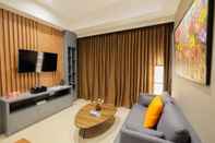 พื้นที่สาธารณะ Comfortable and Modern 2BR Menteng Park Apartment