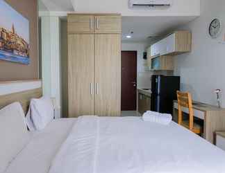 ห้องนอน 2 Simply Minimalist Studio Apartment at Springwood Residence