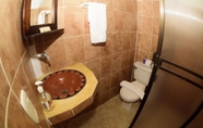 In-room Bathroom 4 Hotel Campestre Santuario
