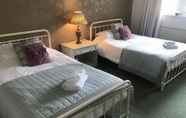 Bedroom 2 The Devonshire Arms Baslow