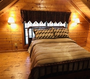 Bedroom 6 Covered Bridge Cabin