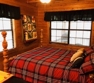 Bedroom 5 Covered Bridge Cabin