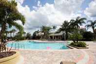 Swimming Pool 5036 105 Vista Cay