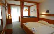 Bilik Tidur 6 Apart-Hotel Garni Happy Kienberg