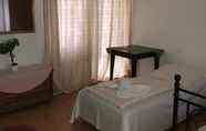 Bedroom 7 City Hotel-Garni