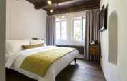 Kamar Tidur 4 Goldenstern Townhouse