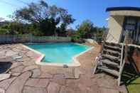 Swimming Pool Nkosazana Guest House