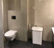 In-room Bathroom 2 Notodden Sentrum Apartment No 1