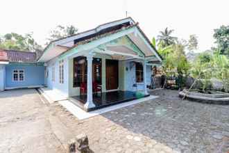 Exterior 4 Riana Homestay