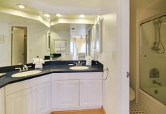 In-room Bathroom 5 Land's End 303 Building 11 Beachfront With Private Balcony!