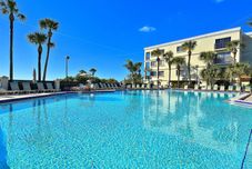 Swimming Pool Land's End 303 Building 11 Beachfront With Private Balcony!