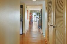 Lobby Land's End 303 Building 11 Beachfront With Private Balcony!