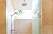 In-room Bathroom 6 Ocean Beach Villas Da Nang
