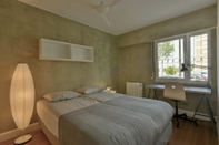 Bedroom Carcavelos Sol by Lisbon-Coast vacation