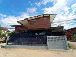 Exterior 4 Just More Boutique Homestay Phrae