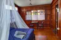 ห้องนอน Just More Boutique Homestay Phrae