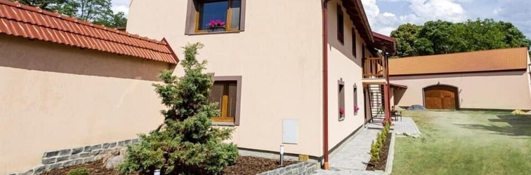 Exterior Apartmány pod Řípem