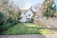 Exterior Rose Cottage, Lavenham