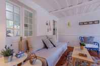 Common Space Alfama Sunny & Typical Apartment, By TimeCooler