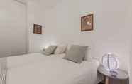 Kamar Tidur 4 Renovated Apartment w/ Private Courtyard, By TimeCooler