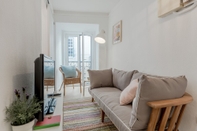 พื้นที่สาธารณะ Sunny Bairro Alto / Chiado Apartment, By TimeCooler