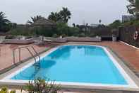 Swimming Pool Golf y Mar Suites