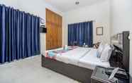 Kamar Tidur 6 FabHotel Ashray