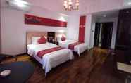 Bedroom 6 Royal Meihao Hotel
