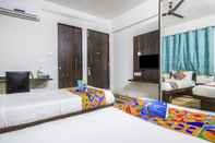 Bedroom FabHotel House Khas Suites