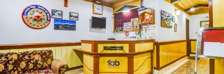 Lobi FabHotel Misty Oak