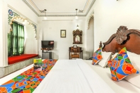 ห้องนอน FabHotel Pichola Haveli