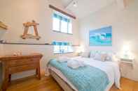 Bedroom Atlantic Cottages