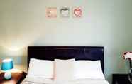 Kamar Tidur 6 Warm Cosy Family Home With Free Parking