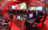 Entertainment Facility 6 e-sports hotel e-ZONe - Hostel