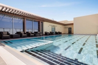 Swimming Pool Ramada Encore by Wyndham Muscat Al-Ghubra