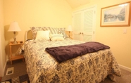 Bedroom 3 Mv6: Lover's Point Mermaid Cottage