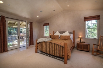 Bedroom 4 Lx17 Pebble Beach Golfer Retreat