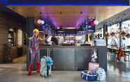 Bar, Kafe, dan Lounge 6 Moxy Birmingham NEC