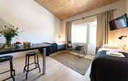 Bedroom 5 Spot Apartments  Konala