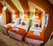 Kamar Tidur 6 Bassou Luxury Camp