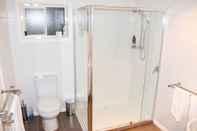 Toilet Kamar Seaview Apartment