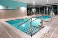 Swimming Pool SpringHill Suites by Marriott Winchester