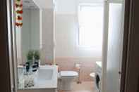 In-room Bathroom Metropolitan EXPO Flat 5