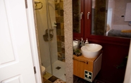 Phòng tắm bên trong 7 Lita's House Oporto Bainharia